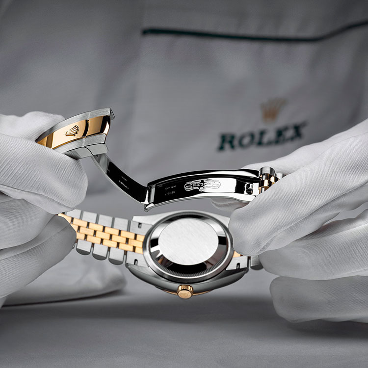 Procedimiento mantenimiento de un reloj Rolex en Gordillo Joyeros