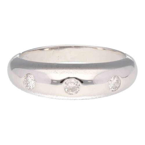 White gold and diamond wedding ring