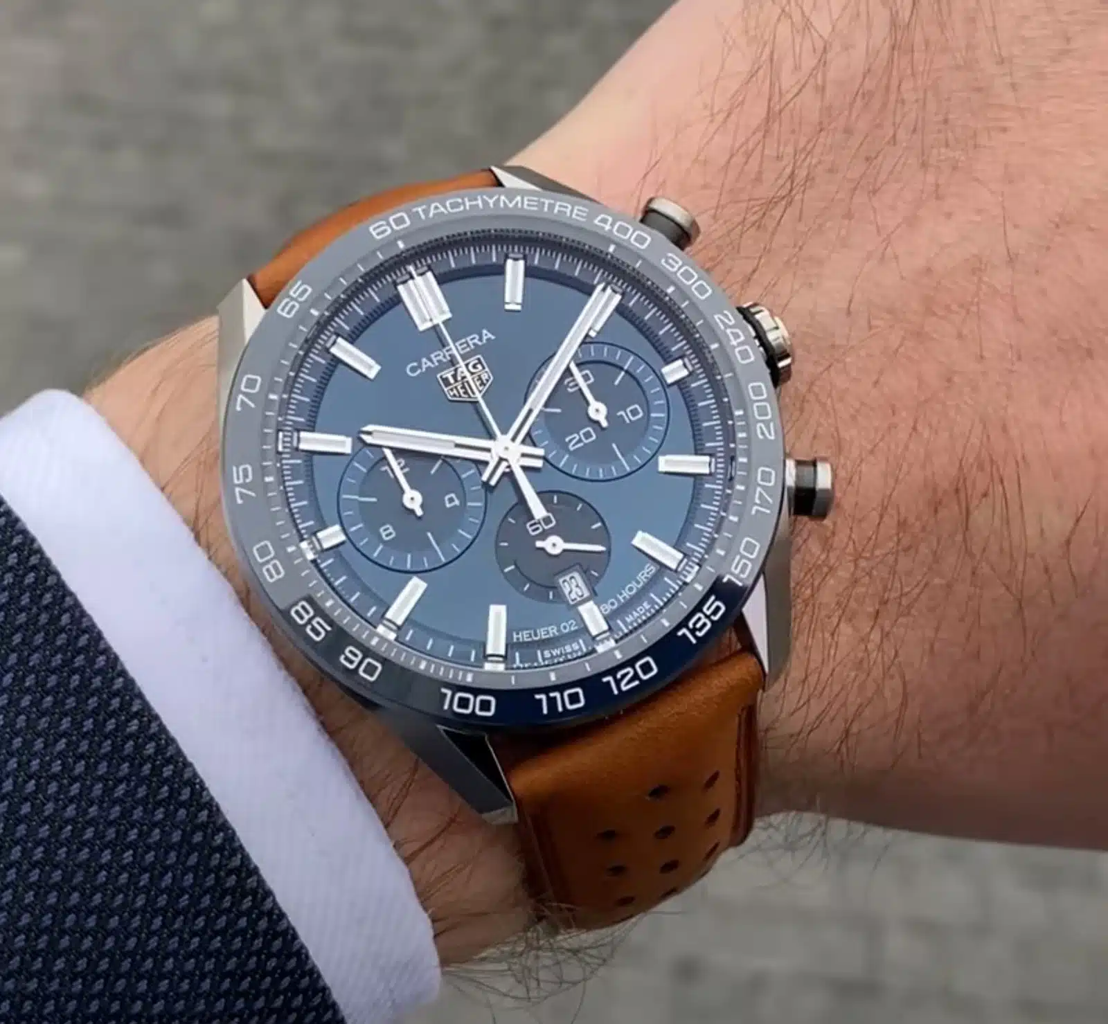 tag-heuer-carrera-chronograph-44mm-cbn2a1a-fc6537-c_WhatsApp-Image-2024-06-20-at-17.54.37-2 (1)