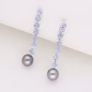 Pendientes de Esmeraldas