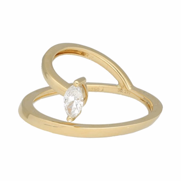 Anillo de oro amarillo y diamante