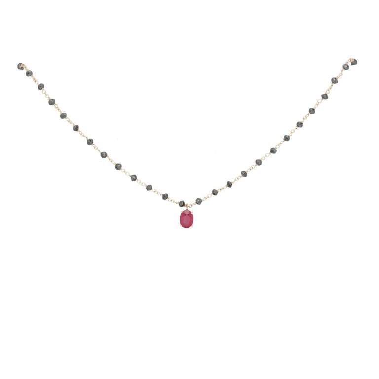 Gargantilla de diamantes y rubí
