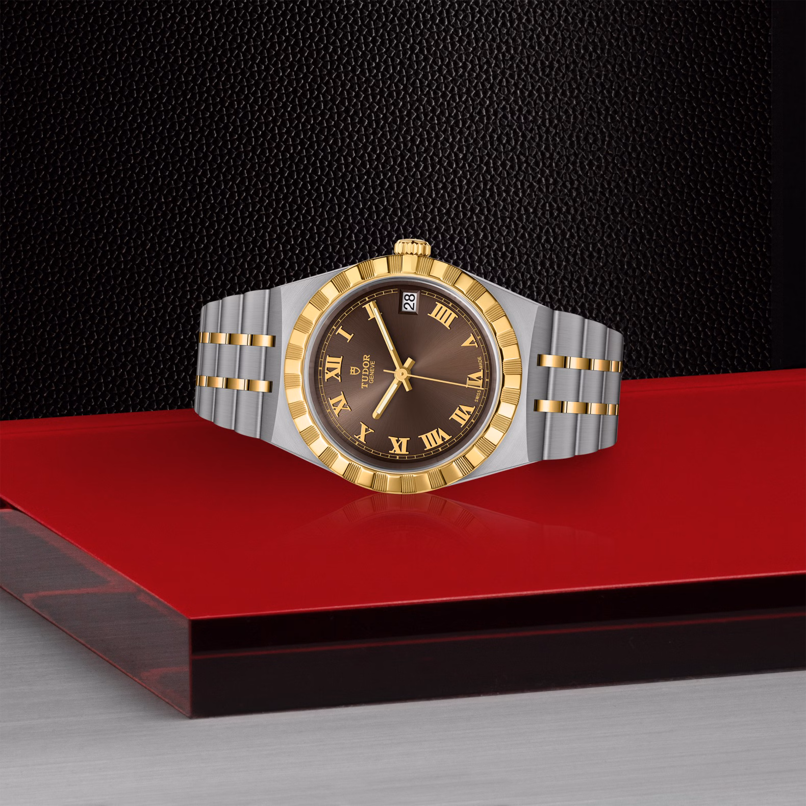 Tudor Royal 34mm Marrón chocolate - Imagen 2