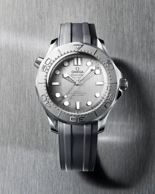 omega-seamaster-diver-300m-co-axial-master-chronometer-42-mm-21032422006002-portrait-2-5d1011