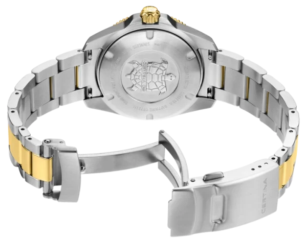 C048.210.22.131.00_buckle