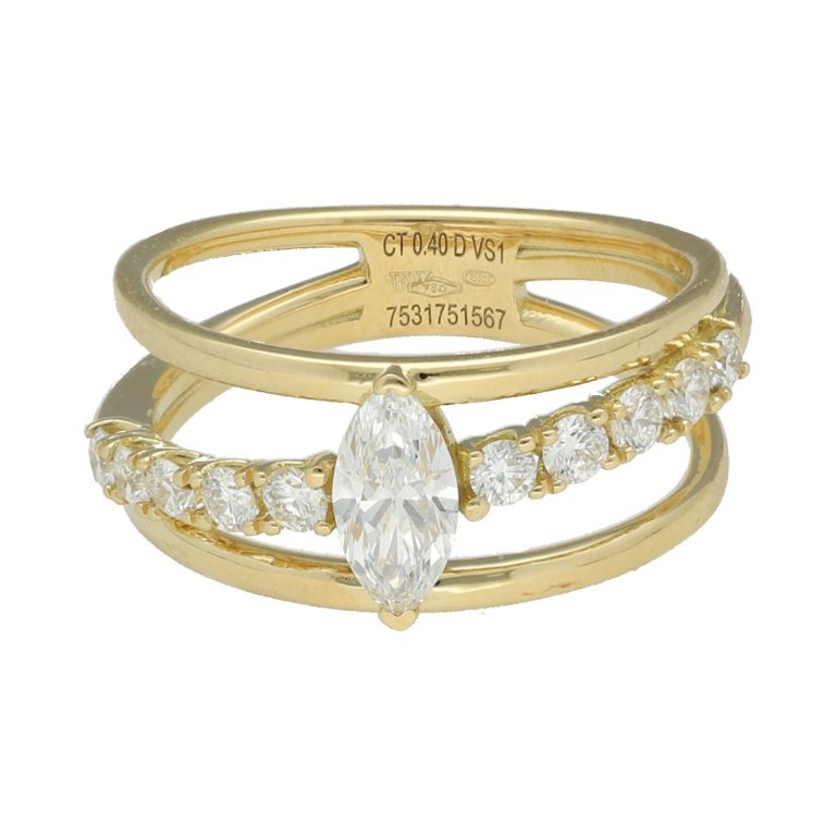 Anillo oro amarillo con diamante oval
