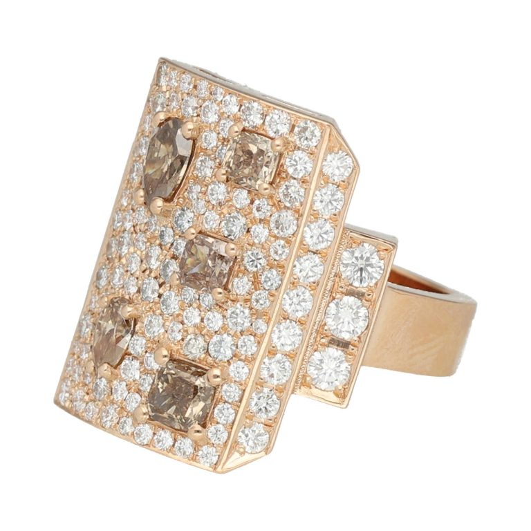 Sortija de oro rosa y diamantes brown