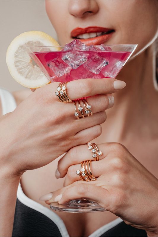 Anillos de oro rosa y oro amarillo