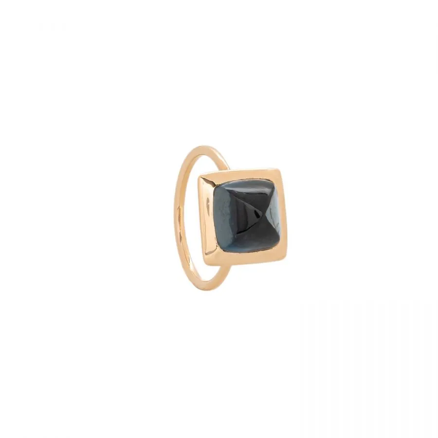 Brita ring, created in 18K yellow gold, with a square-shaped London Blue topaz