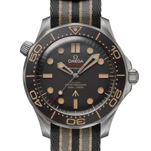 Clock Omega Seamaster Diver 300M 007