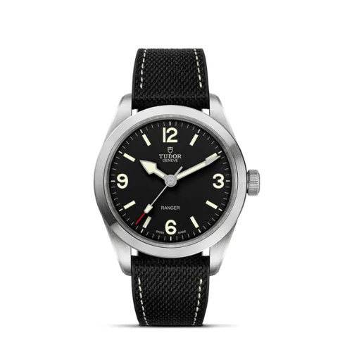 Clock Tudor Ranger Rubber and Leather 39MM