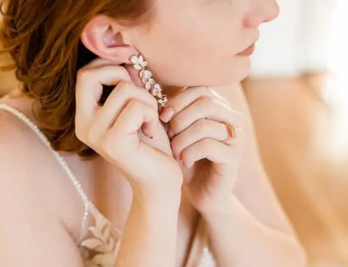What types of earring closures are there?